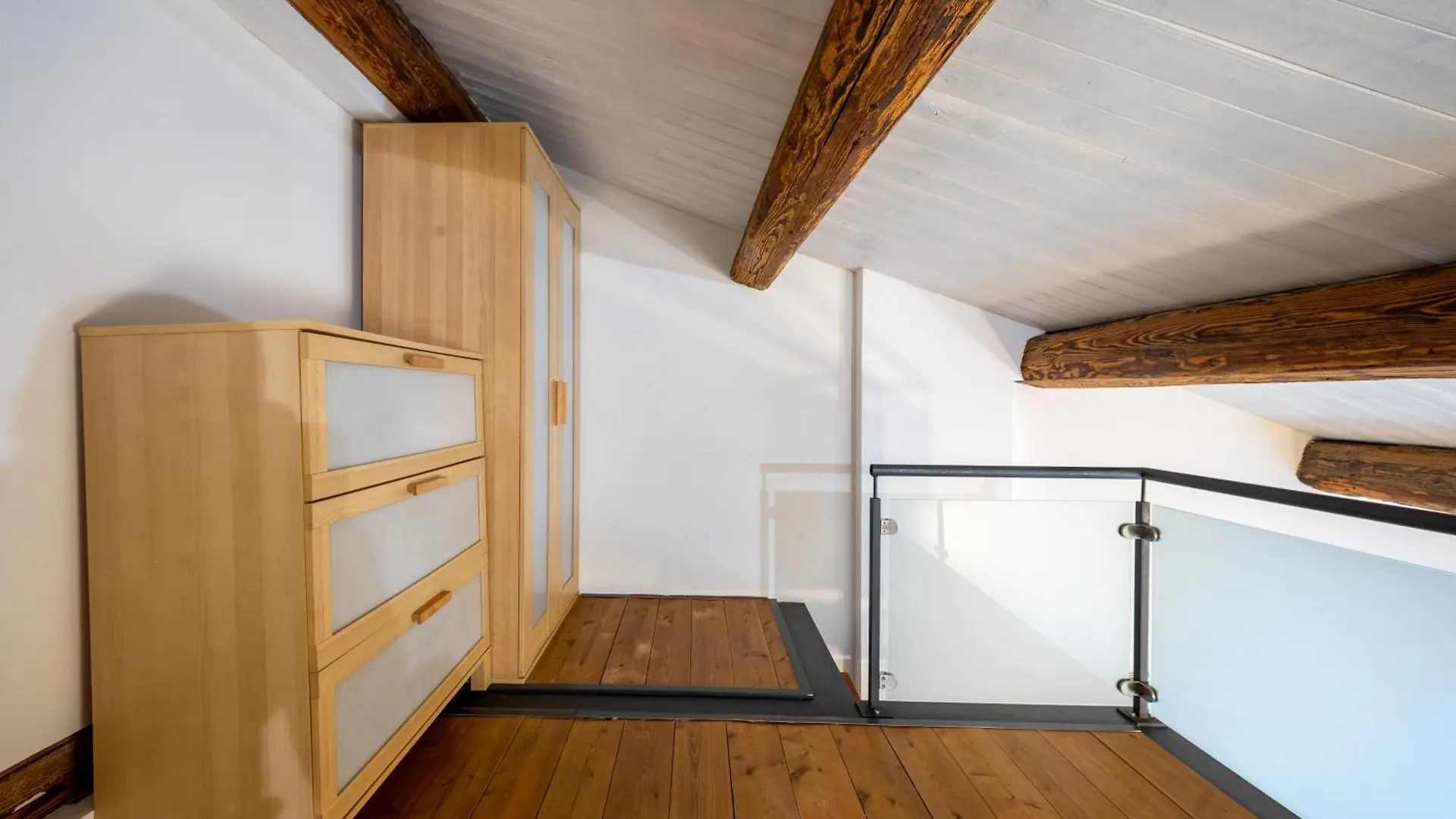 Elegant Loft - Vicenza Center 아파트